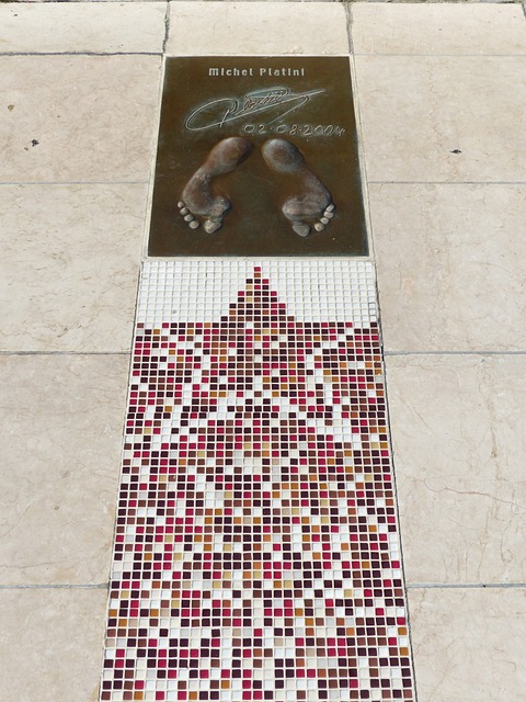 据能够让人 据能够让人